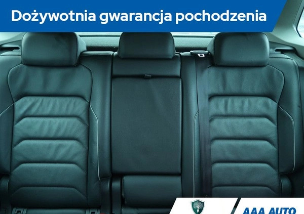 Volkswagen Tiguan cena 100000 przebieg: 115494, rok produkcji 2016 z Frombork małe 106